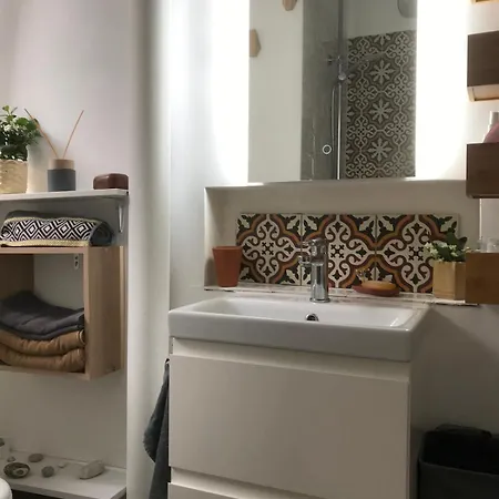 Charming 3-room Apartment, Center Apartment